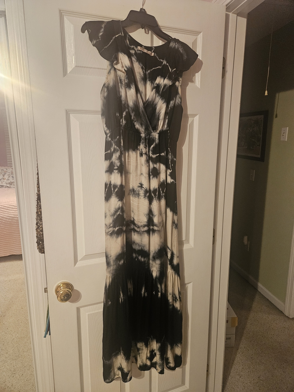 Lauren Vidal Black & Cream Tie-Dye Ruffled Sleeve Maxi